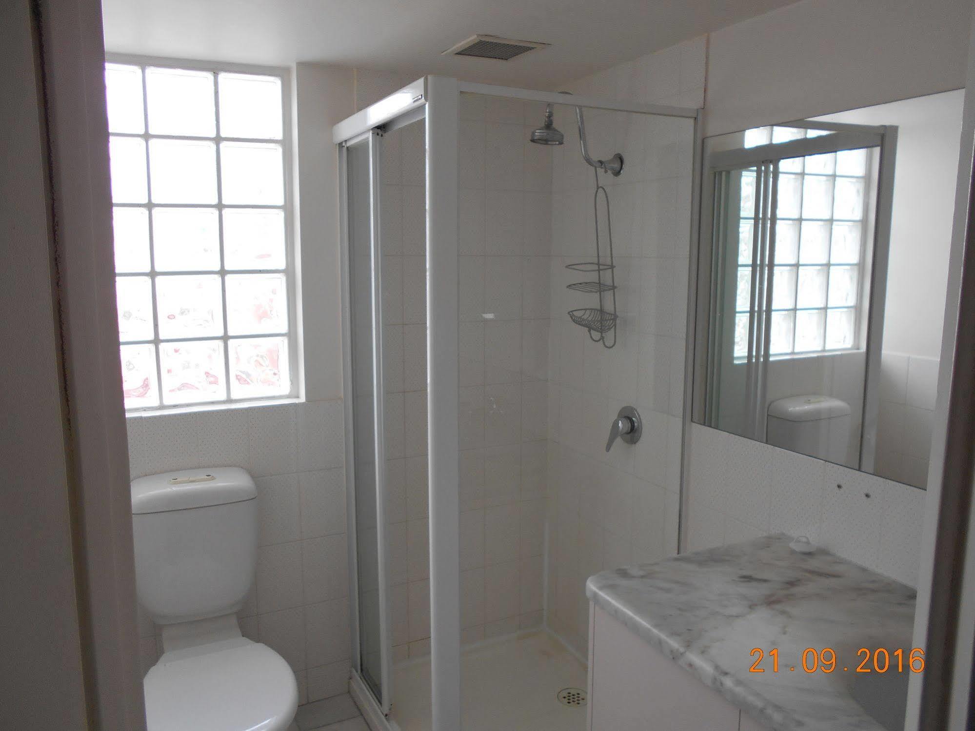 Harringtons102 Hotel Hobart Bagian luar foto